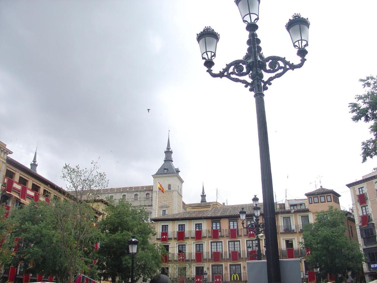 Casa Armas A, En Zocodover, Casco Historico Толедо Екстериор снимка