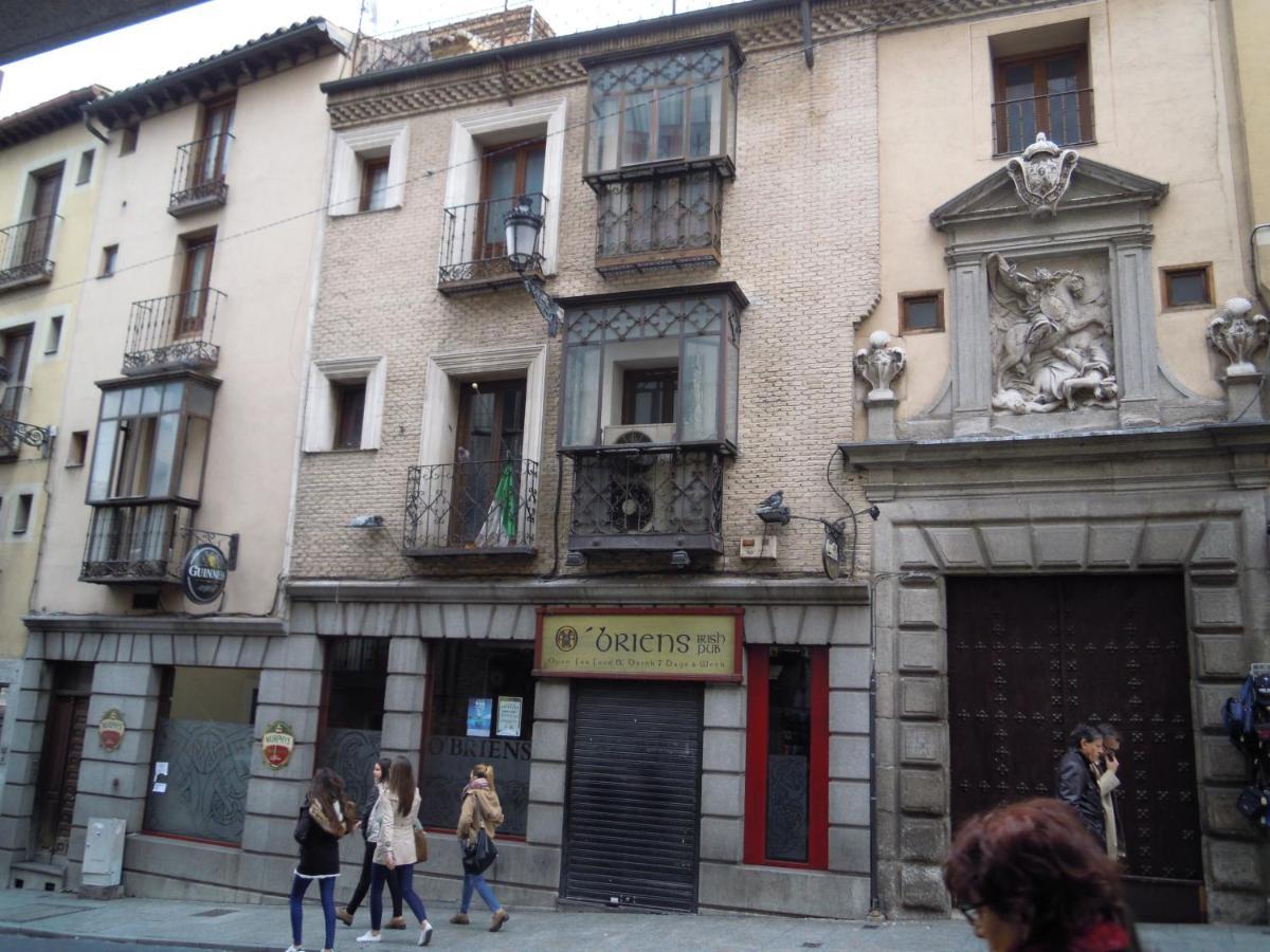 Casa Armas A, En Zocodover, Casco Historico Толедо Екстериор снимка
